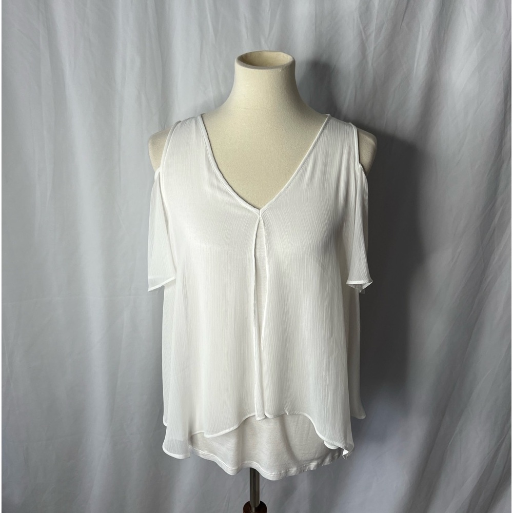 BCX Off White Cold Shoulder Top - NEW WITH TAGS - Large